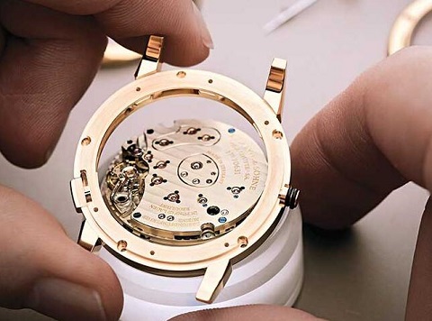 真力时手表售后服务点（真力时清洗灰尘）