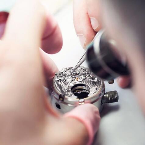 真力时手表维修服务点（真力时表壳变形）